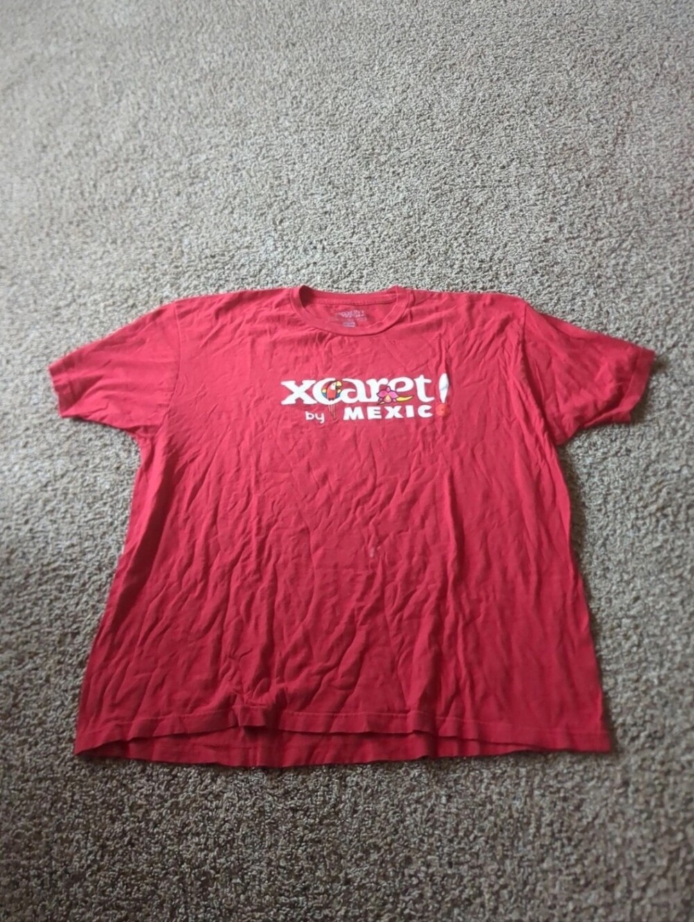 red t shirt